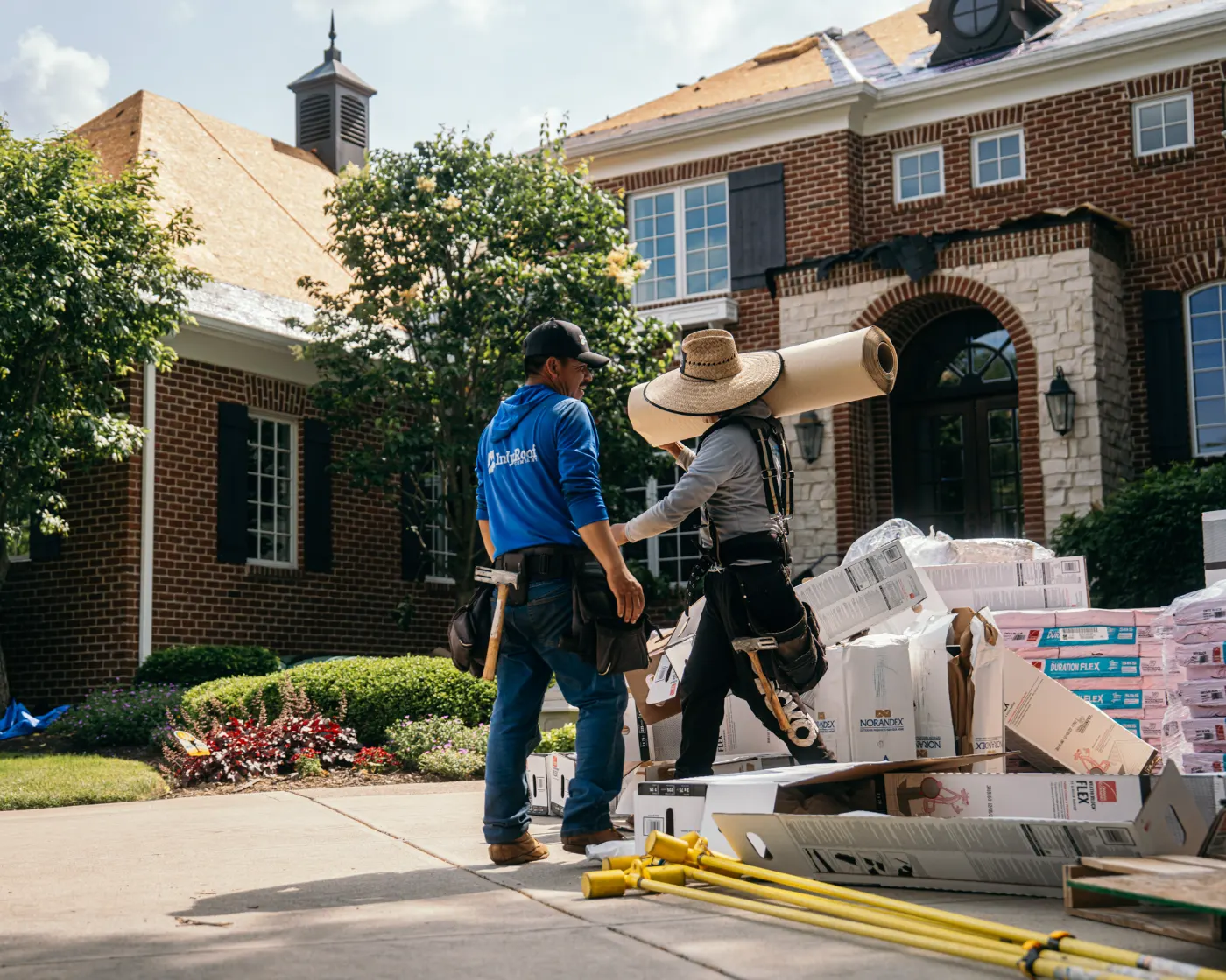 Roofing by Raintree Village Roofing near Meridian Hills, IN